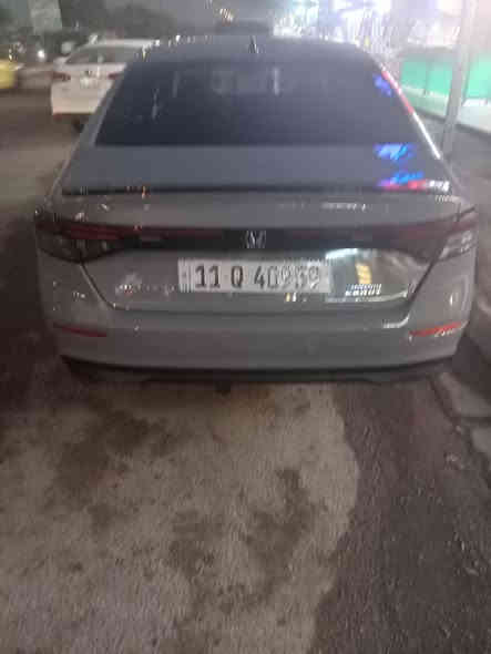 السلام عليكم
هوندا اكورد
 سبورت هايبرد موديل ٢٤
رقم بغداد ترقيم جدبد
محرك الفين فتحه بصمه بصمة ابواب
راداد أمامي
نقطه عمياء بالمري
كشن أمامي كهرباء
ماشيه ٩ونص ميل بعدها جديده كلش
حادثها جاملغ أمامي وقليل بالباب
لا لغد لا شاصي
حتى الدعاميه الاماميه بلادي ربع صبغ
لون مميز سمنتي
التواصل هاتف واتساب
***********
تحياتي للجميع
