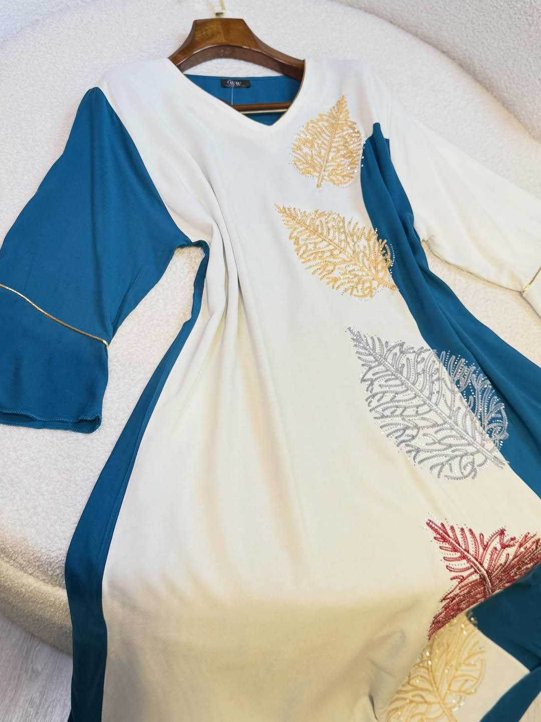 الــسعر8000الــف♥️✨
القياسات(L,xl,2x)

للحجز و الاستفسار التواصل على الأرقام واتس اب 

***********
***********
***********
***********

توصيل بغداد  5000
توصيل محافظات  5000
