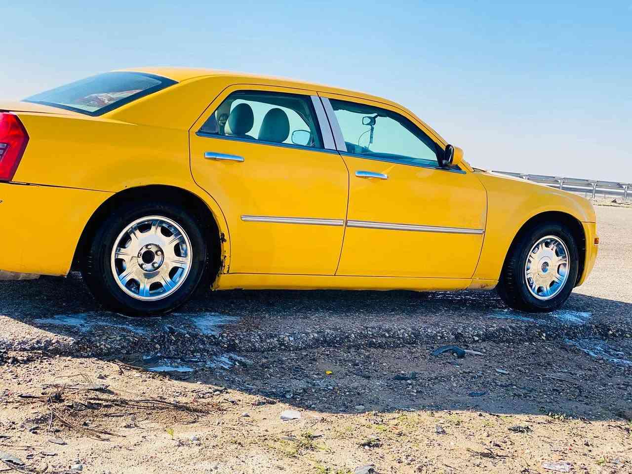 وابامه 2010اصل سياره جاهزه كير مكينه قبل شهر من شادهن عربانه جديده هم توني شاده تخم تاير ويل جديد دواخل عسلي ضربته جاملق الامامي كفر مصفره هيه ومرور داخله هزه وملزق راعيه رايد مداور خطه شطره نجف خاص ماجاوب  شعر 100وبيه مجال قليل ***********
