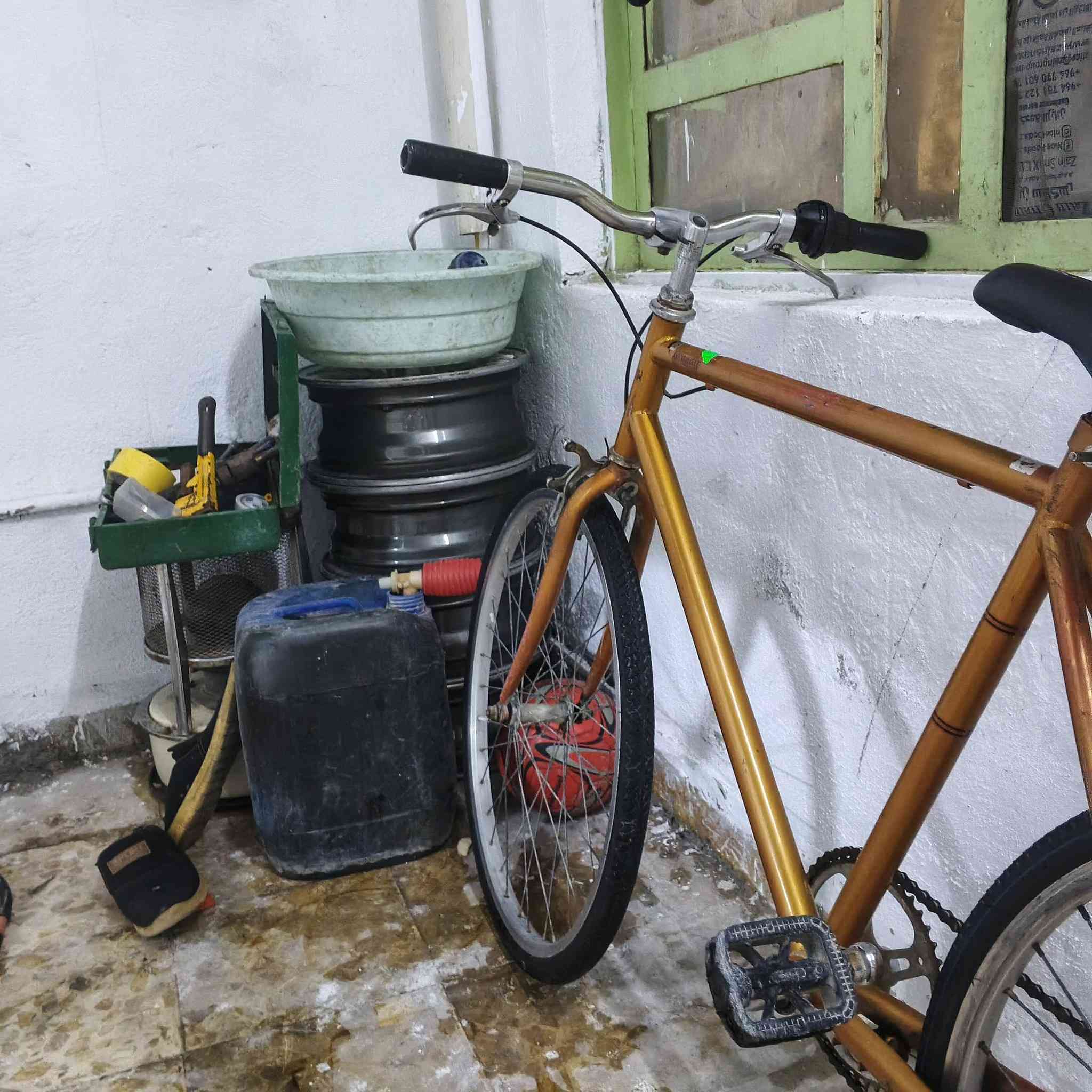 سلام عليكم باسكل يابانية
بي ابريك خلفي
زوج تايرات جدد قبل ستيام شديتهن 
سرج جديد
سعر65وبي مجال
بكاني بغداد الحسينيه مال راشديه 
الستفسار***********
واتساب 
وخط
