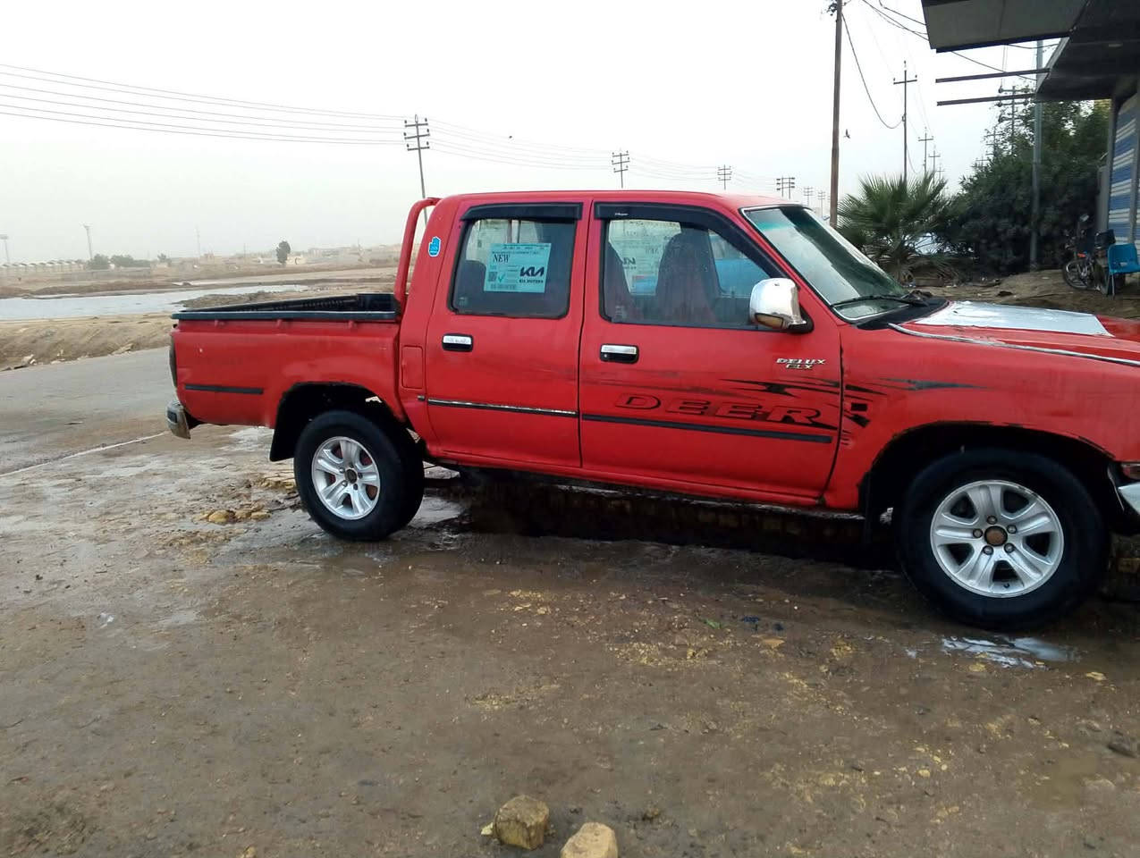 سلام عليكم رحمه الله وبركاته سياره دير البيع موديل 2010 مكفوال من كلشي سعر 27 وبيها  مكينه وكير شرط حداديه جديد اتخم تايرات جدد كرهبايات كله شقاله رقم وسط سياره جاهز من كل شي مكان ناصريه خوان مكلف بل نشر نتصالو ال رقم رجان ***********
