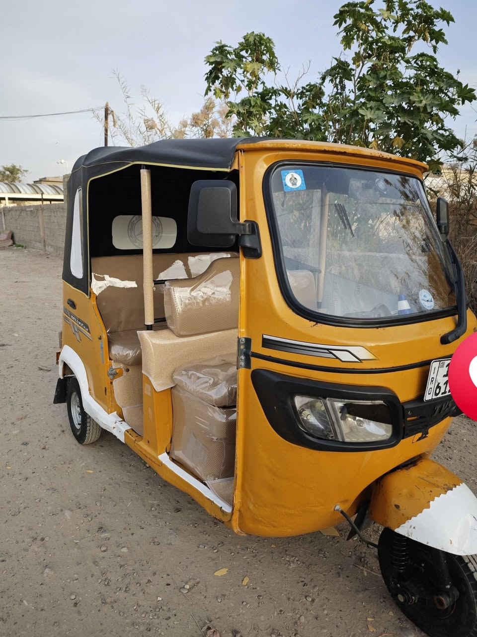 TVS موديل ٢٢ 
تكتك موديل ٢٢ شهر ٨ مرقم بغداد هزه جديدة باسمي تحويل ثاني يوم 

بيها طخه باللغد وراجعه بارد لا صبغ ولا معجون واضحه بالصوره وباقي التكتك جاهزه 
لوحات جديد قبل لا ينسد شديتهن 
مكينه و اكسل جديد شد شركه صار شهر 
صدر جديد شد شركه 
دوشمه كامله شد جديد
كهربائيات كلها شغاله 
 التكتك كامله مابيها نقص 

اخواتها معروضات 7.400 ابيعلك 6.800 ومجال بسيط حك جيتك شراي اتصل مكاني بغداد بالدوره مستعجل عليها
***********
