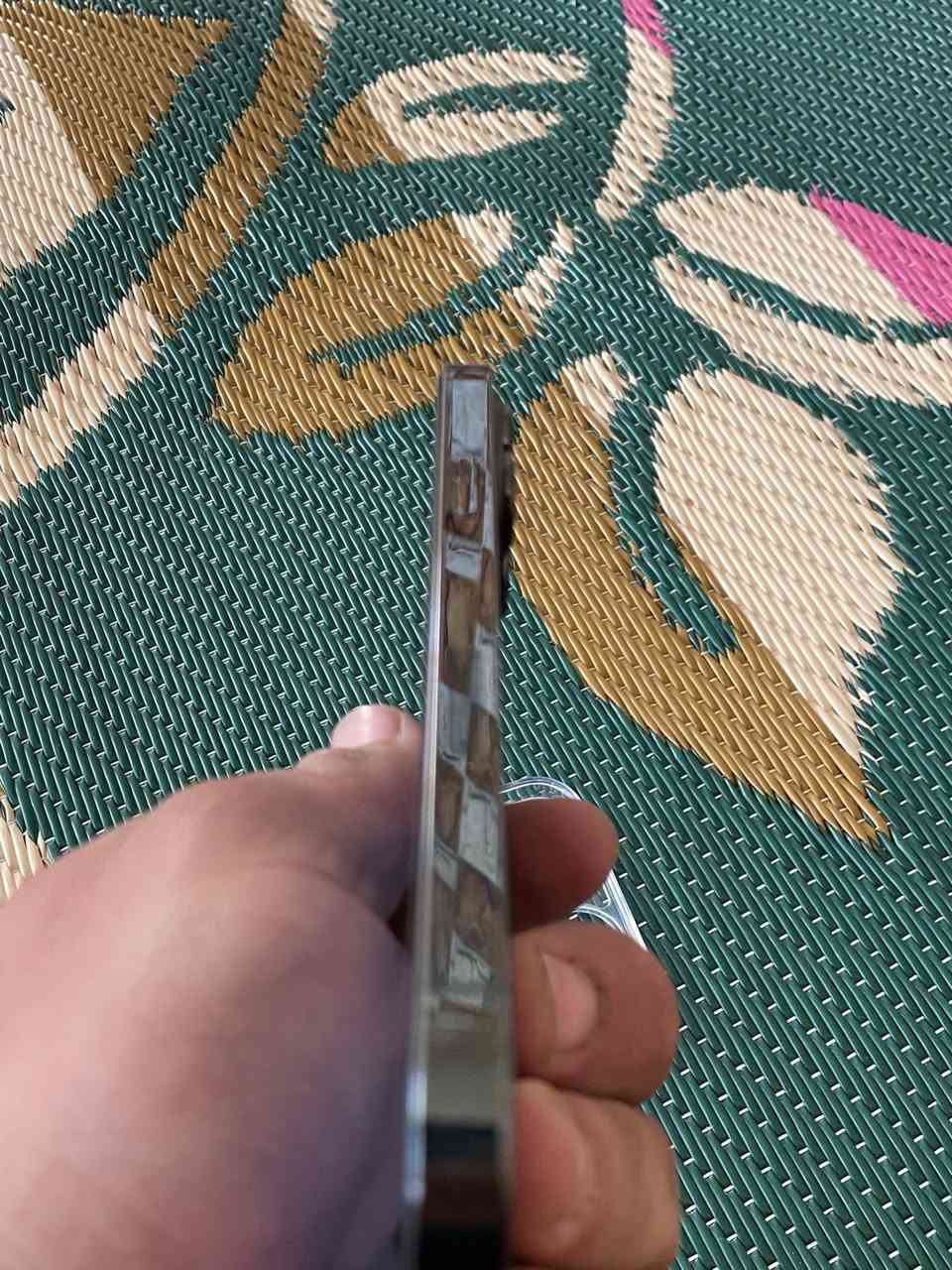 السلام عليكم أيفون 13برو ماكس 
كلشي مامبدل بي
البطارية 87 الذاكرة 128
المكان بغداد حي النصر
 السعر 700 وبي مجال بصيط

الرقم ***********
