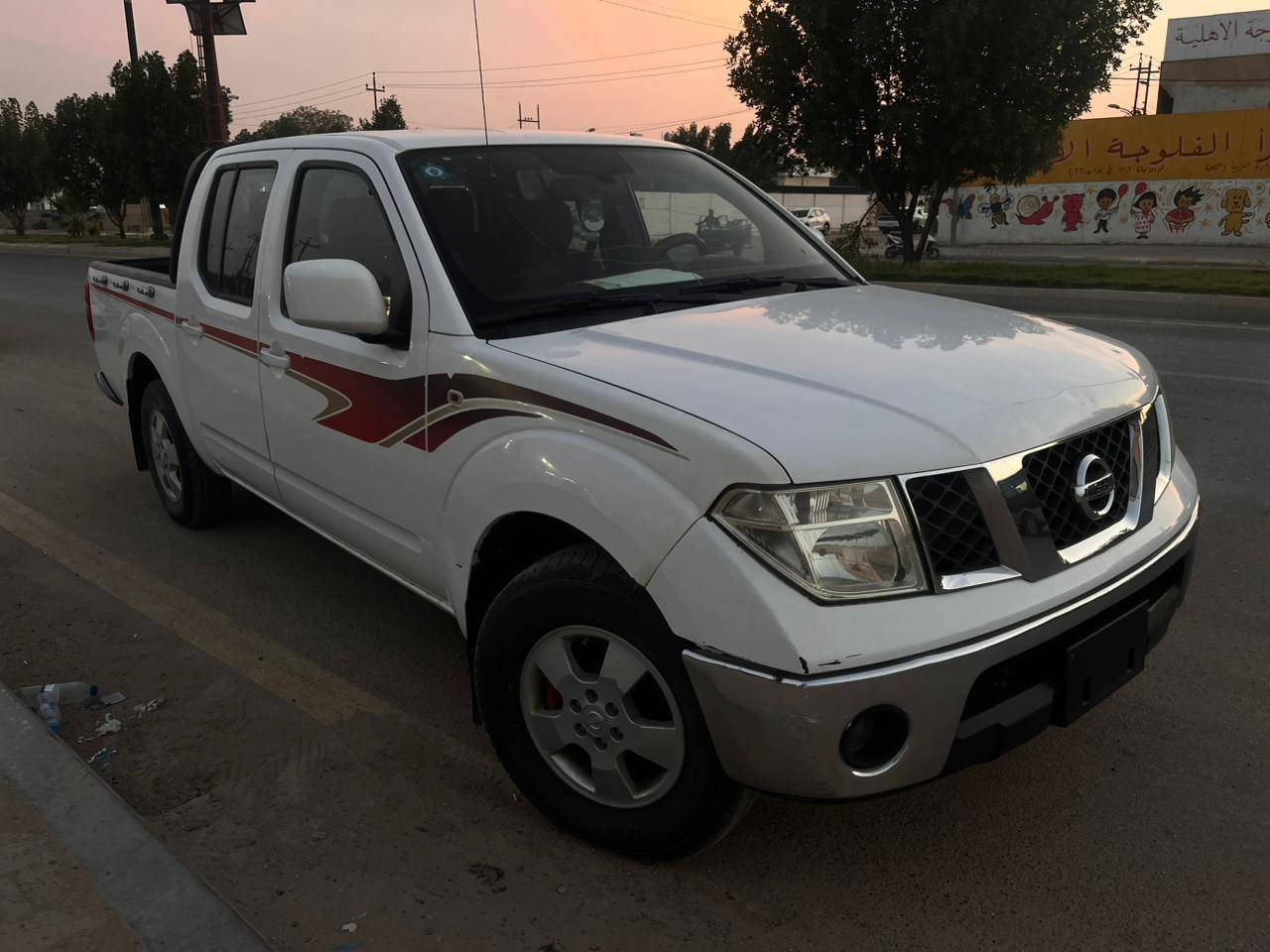 السلام عليكم 
للبيع نيفارا بلادية محرك وكير جديد كير اوتوماتيك تايرات جدد مبدلهن 

السعر 95 وبيها مجال 
اي استفسار الاتصال ع رقم 

***********
