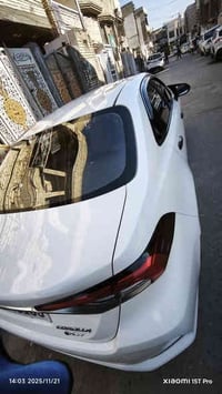 كورلا هايبرد 2025 شكل خليجي مكفولة كفاله عامه مرقمه بغداد بسمي ماشية 2...