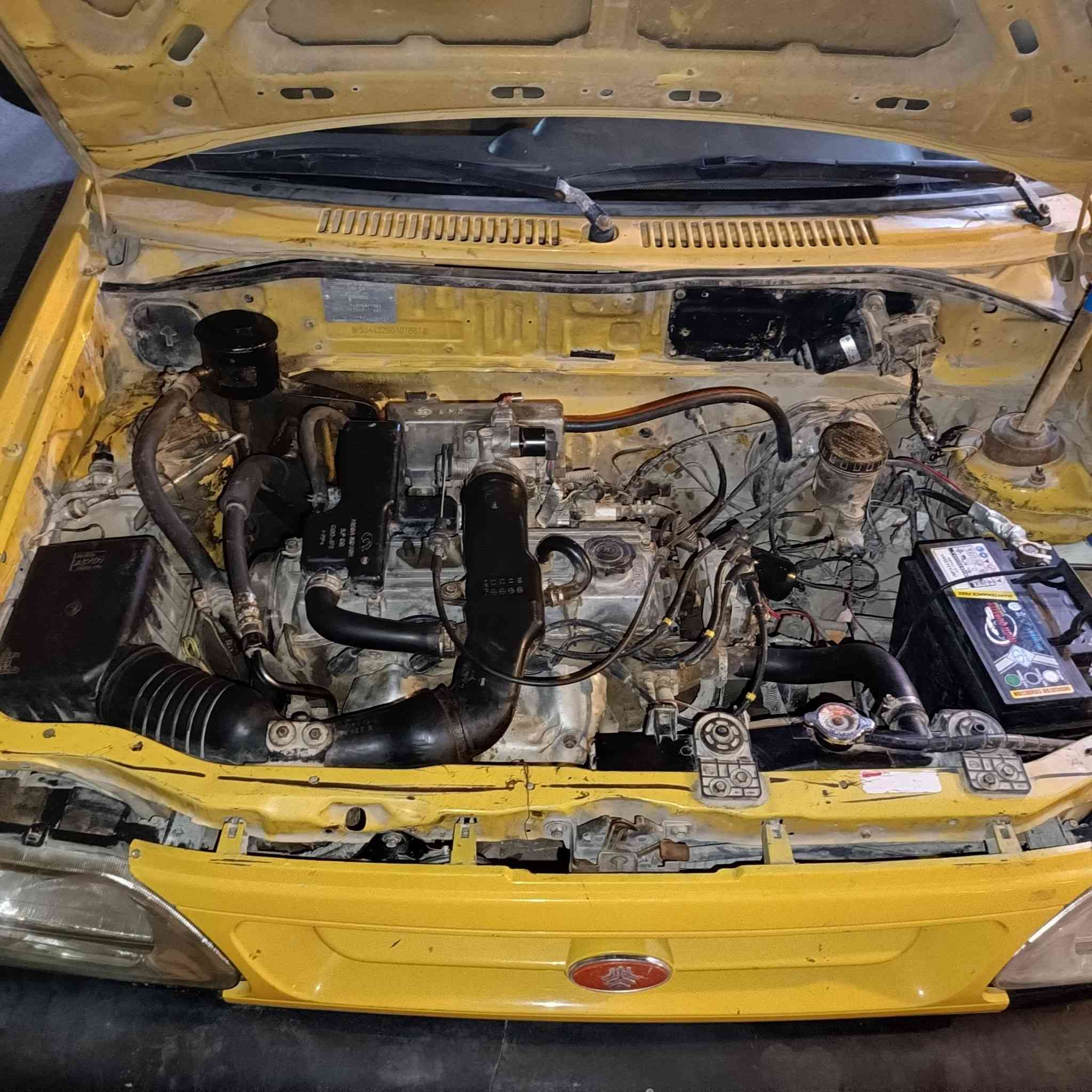 السلام عليكم سايبه بدون راعي سياره زينه بسعر دراجه شغاله وتمشي وين ماتريد سعر مليون وربع شغل وطلع مكفوله من سرقه مكانهه النجف ***********
