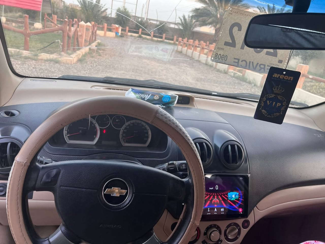 سلام عليكم البيع افيو موديل ١١ خليجي سياره بيه شبر صبغ فقط كير محرك تبريد تدفئه كلو شغال  صدر خلفي امامي جديد سياره مال شركات قبل جانت مطلوبه مصرف وهسه تصفر حسابها كامل اتروح فقط اتحول رقم سعر ٥٧ وبيه مجال قليل مكان سياره العلم ***********
