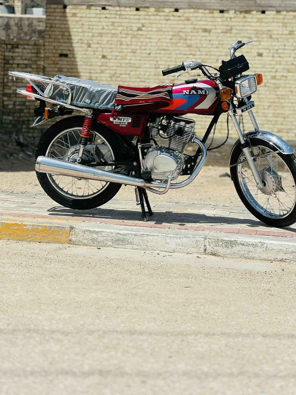 ناما شلامجه بلادي رقم وسنويه 
مديل 23 صارله شهرين من طلعت  سعر مليونين وربع  مكان كربلاء امن الداخلي ماتشتري لاتعبني وسوي روحك تفتهم


**إذا كنت صاحب هذا الإعلان وتريد حذفه لأي سبب، رجاءا أرسل رسالة إلى الدعم الفني**