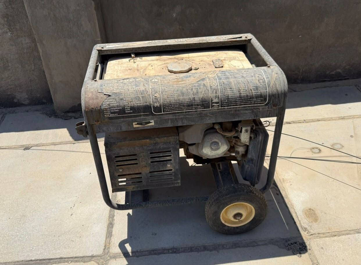 سلام عليكم من رخصة الادمن المحترم 
عندي سبلت واحد طن هيسين(Hisense)
مشغل ١٥ يوم 
_________________________________
هذني المولادات الاثنين
وحده 25 امبير
وحده 10 امبير
_________________________________
و عندي شوايه الكص مع القاعده
_________________________________
للإستفسار على الواتساب 
***********

العنوان : بغداد الدوره حي الميكانيك
