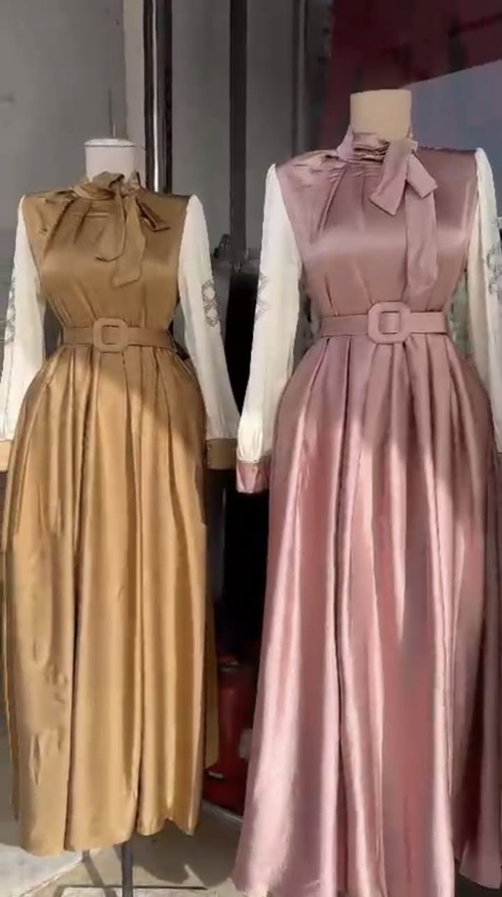 الموسم الصيفي😍
فستان باجمل الوان مع حزام 

خامه جاكار

القياسات 42’44’46’48

توصيل كل المحافظات بالعراق


**إذا كنت صاحب هذا الإعلان وتريد حذفه لأي سبب، رجاءا أرسل رسالة إلى الدعم الفني**