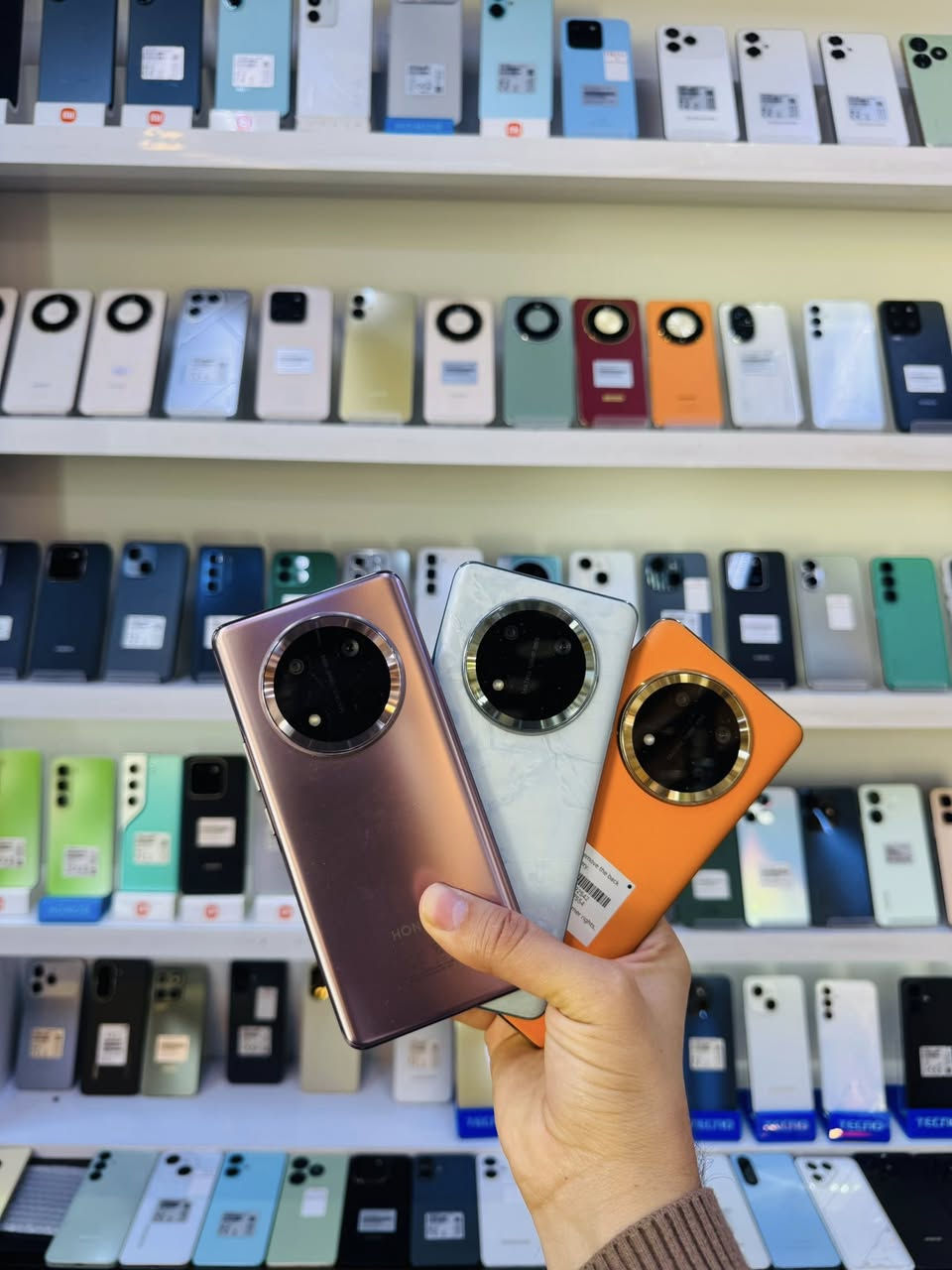 وصول مجموعة هواتف مستخدمة في لارسا للاتصالات 
جميع الهواتف بالضمان مابعد البيع وباسعار مميزه
العنوان / سامراء الضباط الاولى مجاور مرطبات الوطني 
للتواصل / *********** اتصال او واتساب
