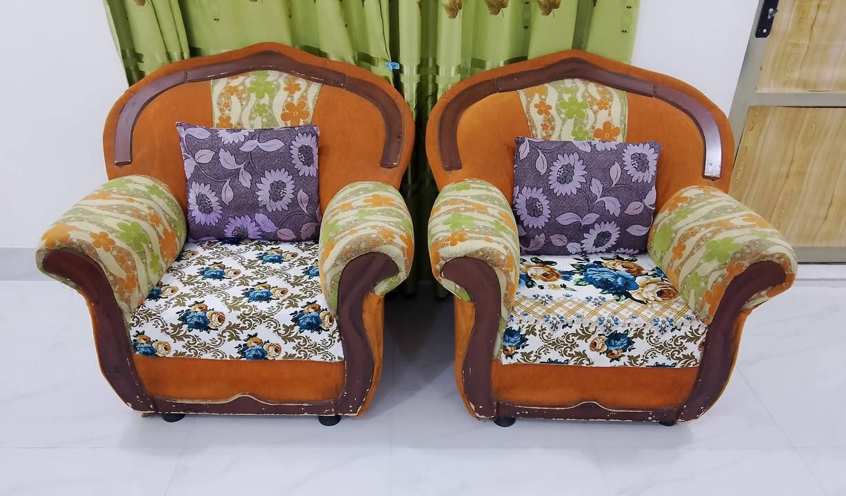 تخم احطاطه 4 مقاعددد فقط الي بالصوره كلش تكمه وثكيل..((السعر 150 الف وبي مجال للشراي)).. 

.. العنوان.. الرمادي التأميم الدواجن قرب مطعم سيوفي.. 

الشراي يتفضل خاص...


**إذا كنت صاحب هذا الإعلان وتريد حذفه لأي سبب، رجاءا أرسل رسالة إلى الدعم الفني**