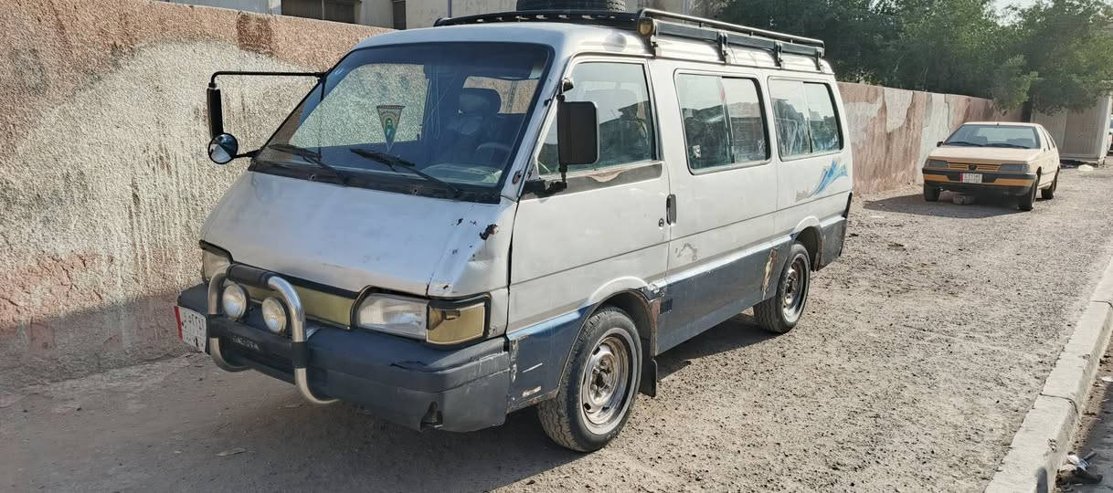 كيا بسته بسمي موديل 93 بغداد كير ومكينه وباتري وتايرات جديده والباقي كدامكم سعره 35 ورقه استفسار اتصل ***********
