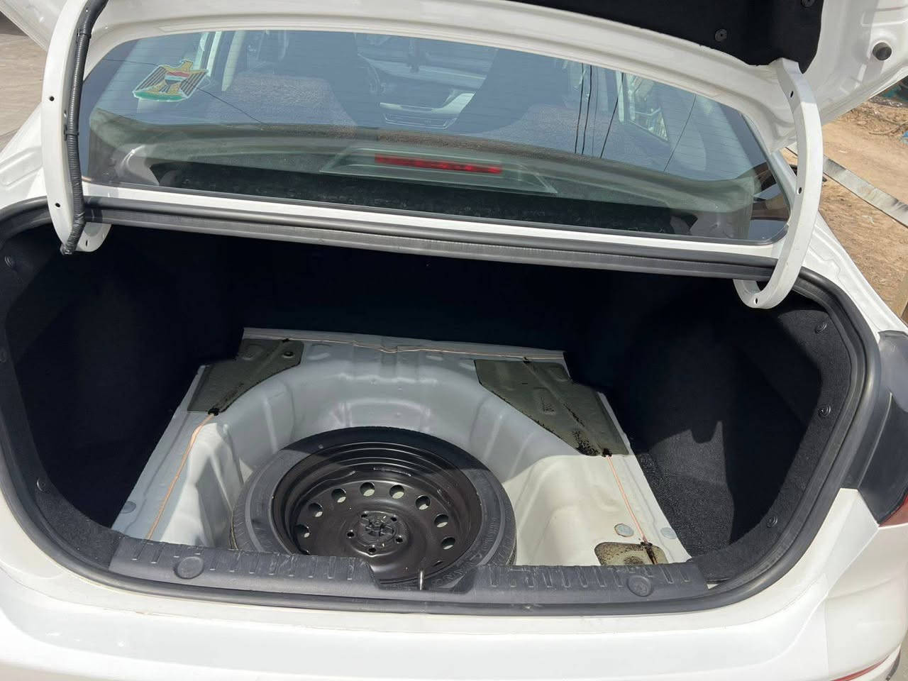 شانجان ايدو 
موديل 2020

لون ابيض 

ماشيه 120 الف 

فول مواصفات بدون حادث 

نظافة جيده جدآ

بصمه 

كشن جلد 

شاشه 

كامره 

حساس …

سنويه لحد 2030

السياره بأسمي تحويل ثاني يوم

سعر 107و بيها مجال

اتصال ☎️ ***********
مكاني بغداد الدوره
