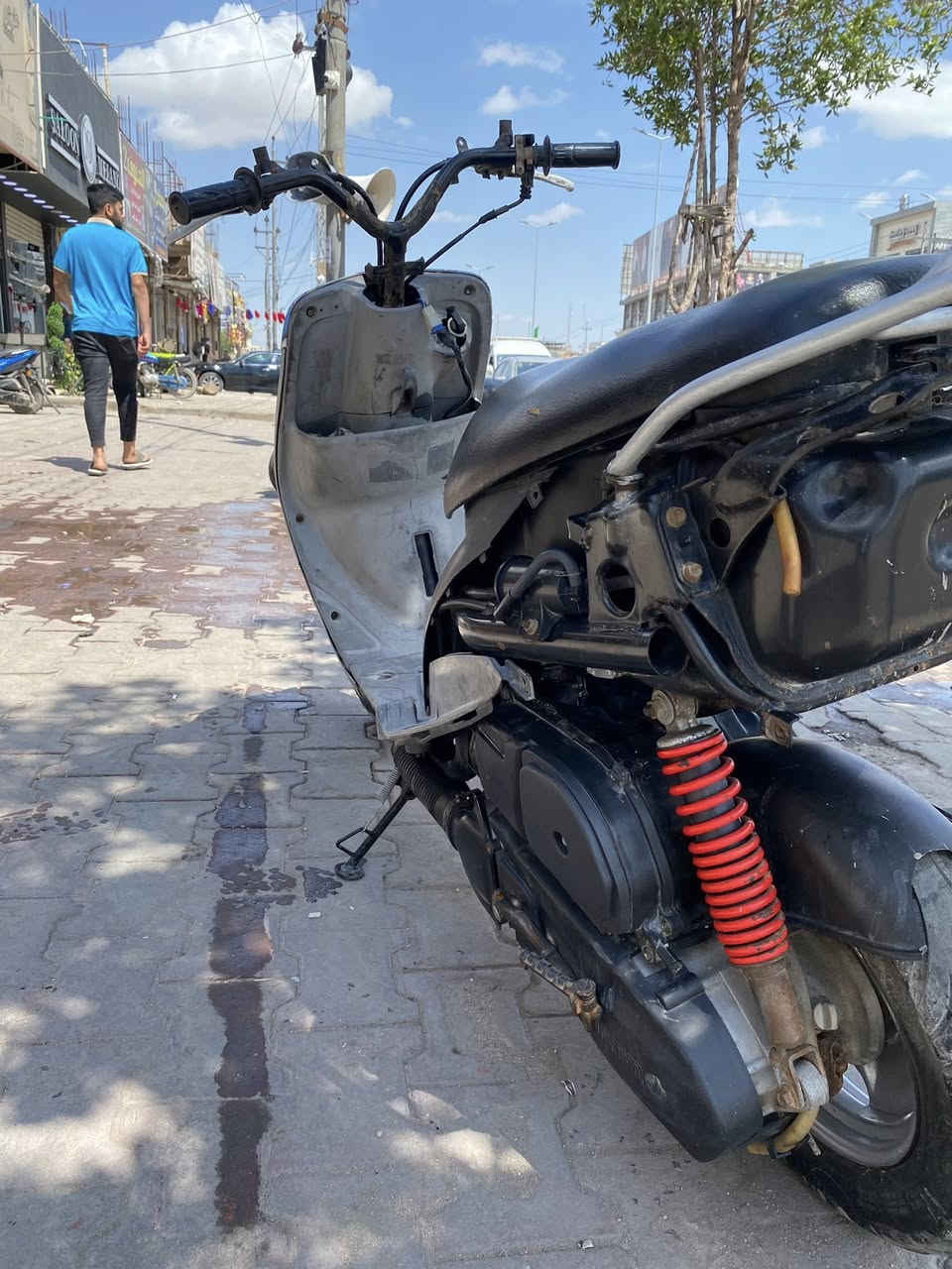 سلام وعليكم دراجه ماكس قجمه مكينته 55 ناعمه تخبل سلف وهندر شرك نكره سعر 550 وبيه مجال  مكان قبله ***********
