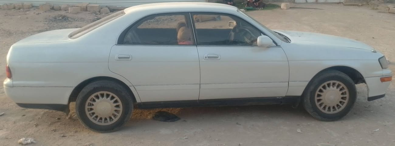 سلام عليكم سياره بطه متصل للبيع مكفوله كفاله عامه من نقل وكصه بس صبغ عام جماليه موديل 94 سنويتهه نهايتهه 28 مشروع وطني رقم الانبار بسم راعيهه مداور ثاني يوم مكان كربلاء السعر 56وبيهه مجال رقم صاحب السياره ***********
