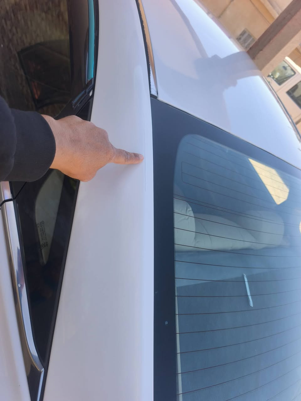 سلام عليكم عدي هاي السوناتا ١٢ بيه بس بدون دواخل محرك مفتوح وبسمي  السياره خليجي رايده ١١٥ وبيه مجال *********** مكاني بابل
