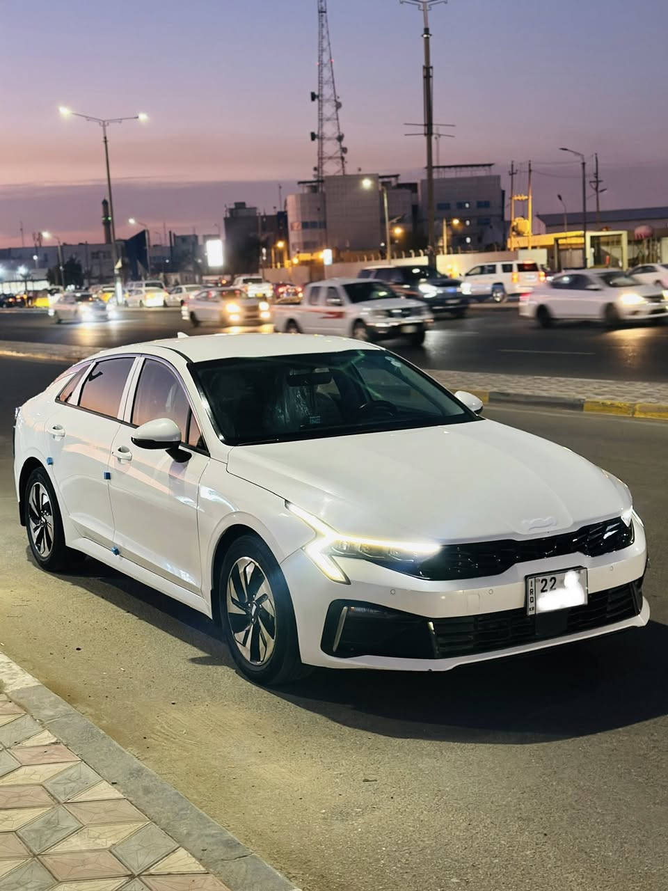 سلام عليكم K5 مديل 24
كفالة عامة خليجي 
محرك 2500  
رقم اربيل 
السعر 218 
***********
البصرة
