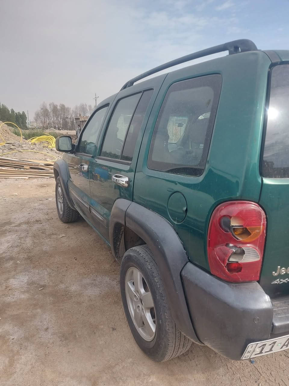 السلام عليكم جيب ليبرتي مديل 2004 رقم بغداد نكليزي مكانهه البصره كير ومحرك جديدات ثنين ونص دواخل حلوه سياره مانقصهه شي تحويل ثاني يوم مكانهه البصره سعرها ٥٨ وبيه مجال ***********
