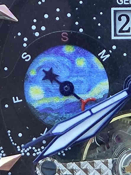 يا الله 
#باتيك_فيليب
#مستعمل
لوحة #ليالي_النجوم
للفنان العالمي فان كوخ
مع لوحة #الشمس_والقمر
مع العلبة #الأصلية الكبيرة الجلد 
#استعمال قليل جداً بعدها بحالة المصنع  
تفاصيل أكثر على الخاص او واتساب ***********
