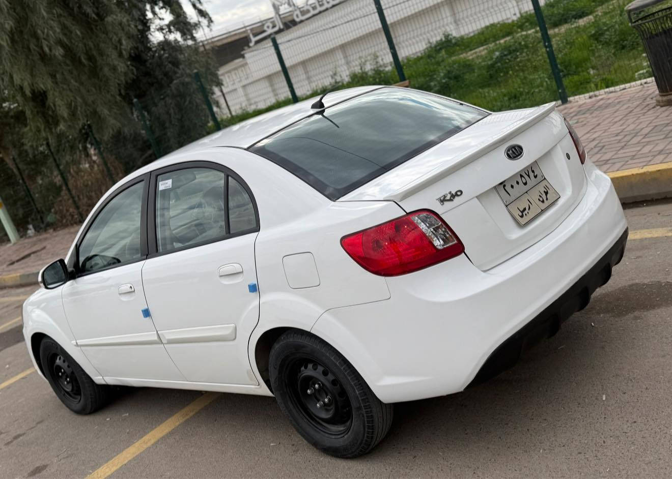 كيا ريو 2011
مكينه 16 جديده بدون صرف بدون نفخ بدون رخاوه 
كير اوتوماتيك
صبغ نص جاملغ وحافة الباب مأشر بل صوره بدون داخل
طخم تايات جديد
باتري جديد
تبريد تدفئه شغالين 
ماشيه 182 الف
سياره جاهزه ما ينقصها برغي
سنويه ما صاقطه
كابون بانزين بيها
مكان السياره الموصل
للتواصل خاص ***********

