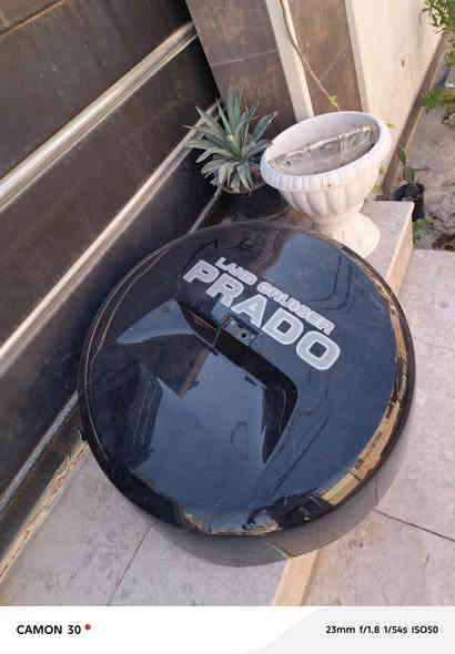 كفر سبير برادو اصلي اصلي ياباني
بي تصليح جدا بسيط 
الممان نجف السعر 150الف الله يشهد قبل فتره اخذته 290 والله العضيم بس مستعجل عله بيعته ومتلكه بهجي سعر
الرقم***********
