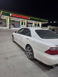 شاهينه كراون • جنطه • العمارة