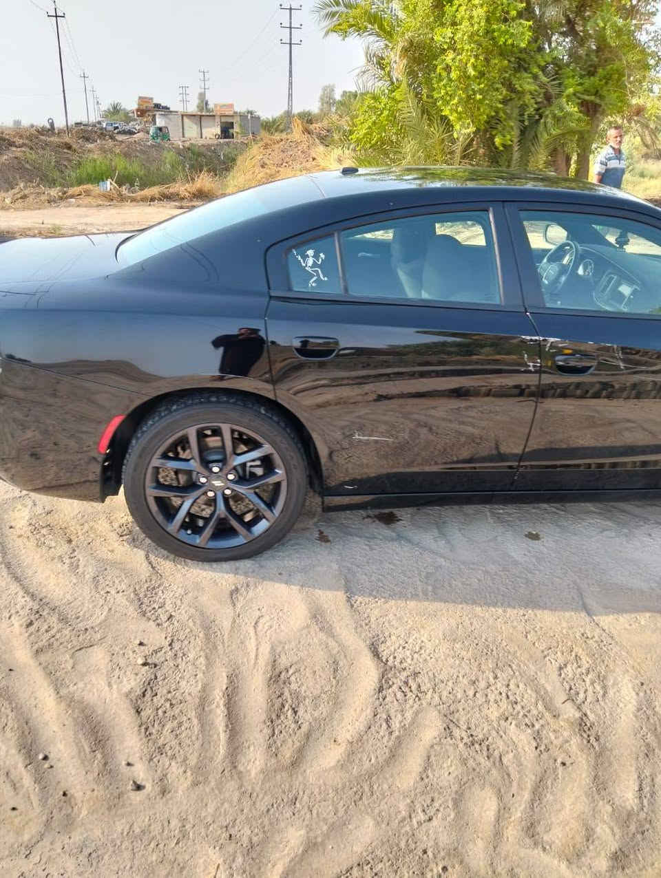 جارجر SXT 2022ا. أصل حادث مرفوق معه الصور رقم بغداد.  نضيفه جدا   محرك كير تبريد  وكاله  على  وضع شركه ***********
