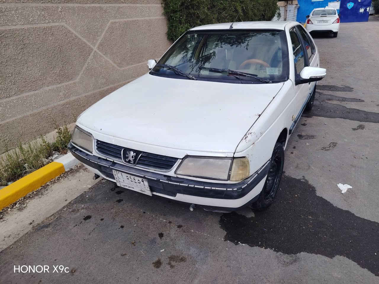 بيجو جي اكس 405موديل 9 سياره نضيفه ومرتبه
تبريد شغال منضومه جديده كلها 
تخم تاير جديد بيها طخه جاملغ الامامي والخلفي صفحات السايق سنويه تصقاط بل2027شهر3رعي السياره يسكن النجف يريدتحويل مباشرمكان السياره كربلاء رقم نجف
كير مكينه  تجفيت جديد 
مكاني كربلاء سعرخاص
***********
