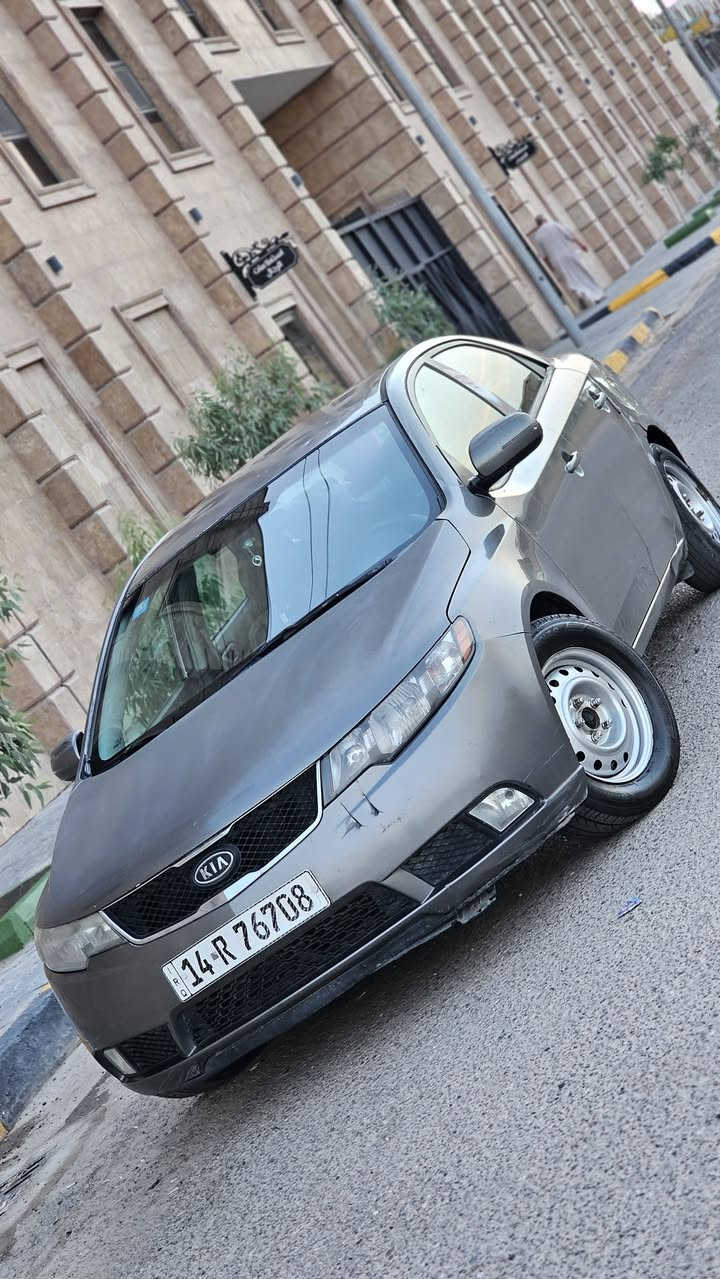 من رخصت الادمن
السلام عليكم كيا فورتي 2011 وارد امريكي السياره حادثهة من امريكه بجم جهت السايق السياره امبدل
بيهة بجم وباب خلفي وبيهة معجون يم قبق البانزين بيهة جراد المكينه مفتوحه قبل سنتين لا تنقيص ولا تبخير اترايك الاربيل بسمي رقم
انكليزي تحويل ثاني يوم هذه جديده حداديه 90/100 طخم تايرات الخلفي نص عمر والامامي قبل اسبوع شادهن غرفته جديده السعر 77وبيهة مجال


**إذا كنت صاحب هذا الإعلان وتريد حذفه لأي سبب، رجاءا أرسل رسالة إلى الدعم الفني**