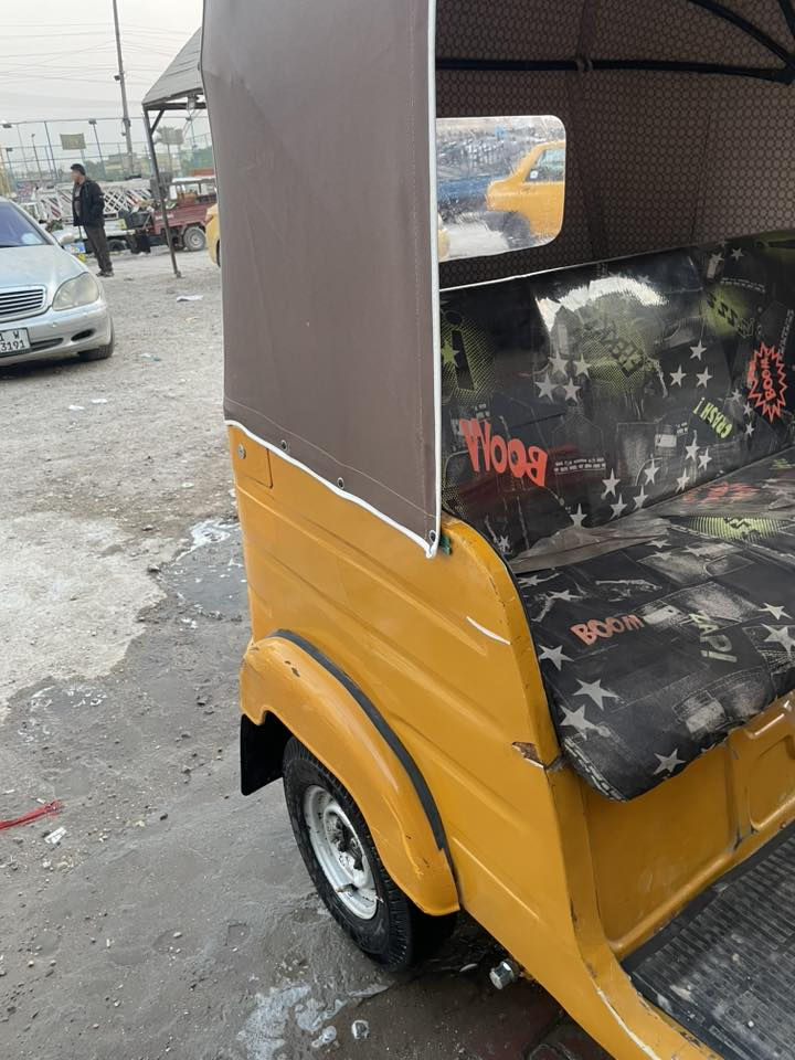 سلام عليكم شباب تكتك 20 شهر 12 مرقمه بيها ضربه بل صفحه مثل ما موضحه عدكم بل صوره تكتك جاهزه وترايها حلو العلوان بغداد حي اور ام الكبر سعر تكتك 7300 وبيها مجال 
رقم الهاتف ***********
