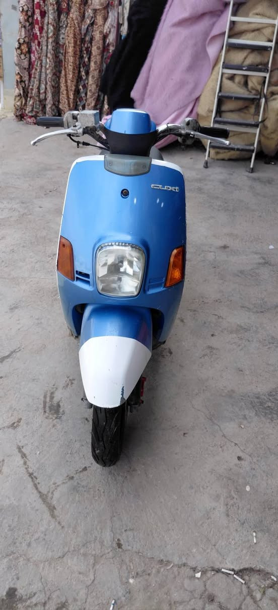 سلام عليكم اخوان دراجة بوليس كابريتر موديل 2007 دراجة نضيفة محرك ما مفتوح وين ما يعجبك افحص كلها شغالة سلف ندر شلعة ومعدل مكاني كربلاء سعر قيم بلي يرضي بي الله وتوفيق لجميع نشالله رقمى لتواصل ***********
