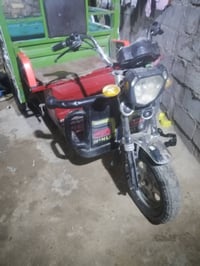 ا السلام عليكم سوته شحن للبيع نظيفه  نقص بس باتري السعر850 وبيها مجال ...