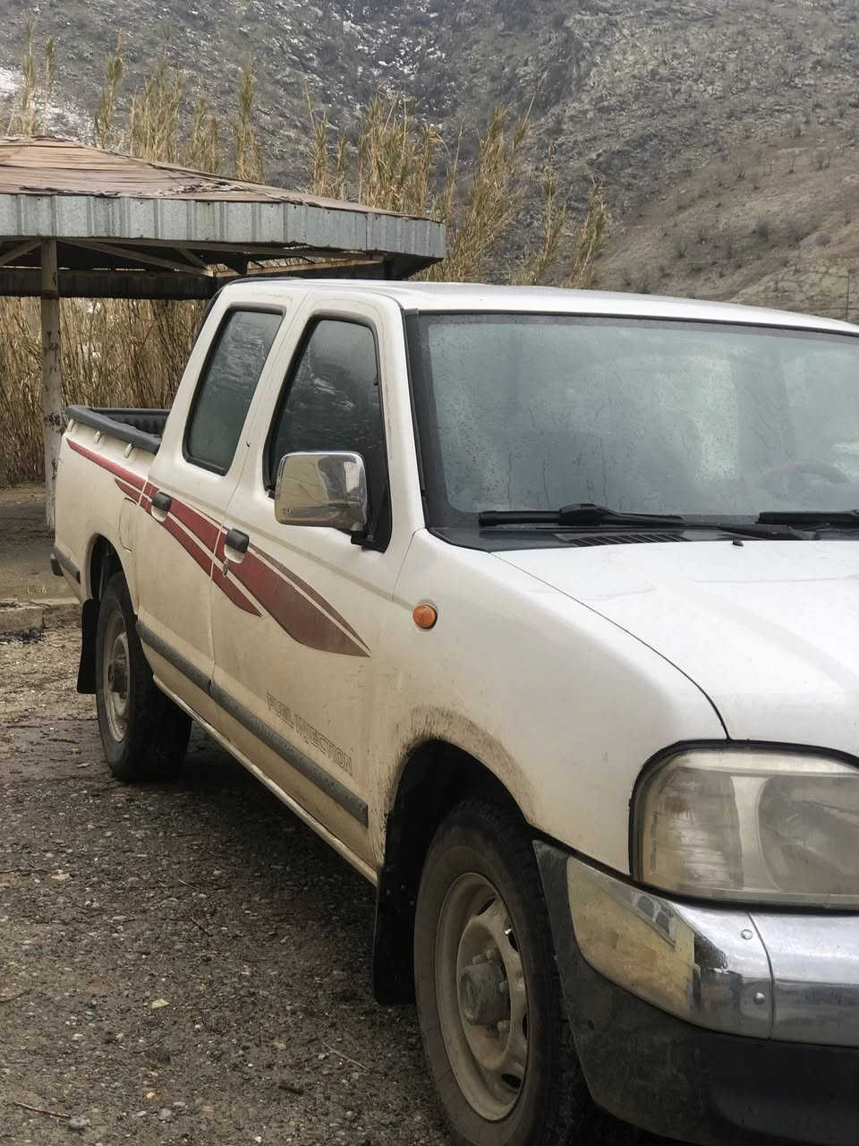 پیکاب نیسان ٢٠٠٨ یابانی   گیر و مەکینە و ئەکسل بەشەرت رەقەم اربيل٢٠٠هەزار رۆیشتوە نمونە لە جوانی بئ بویاغ  بئ لئدان   نمونیە مالی دۆستە ١ دینار مەسرەفی تیدانیە سەیارەکە لۆکە  نرخی ١٢٤  کەمێک مەجال *********** —***********
