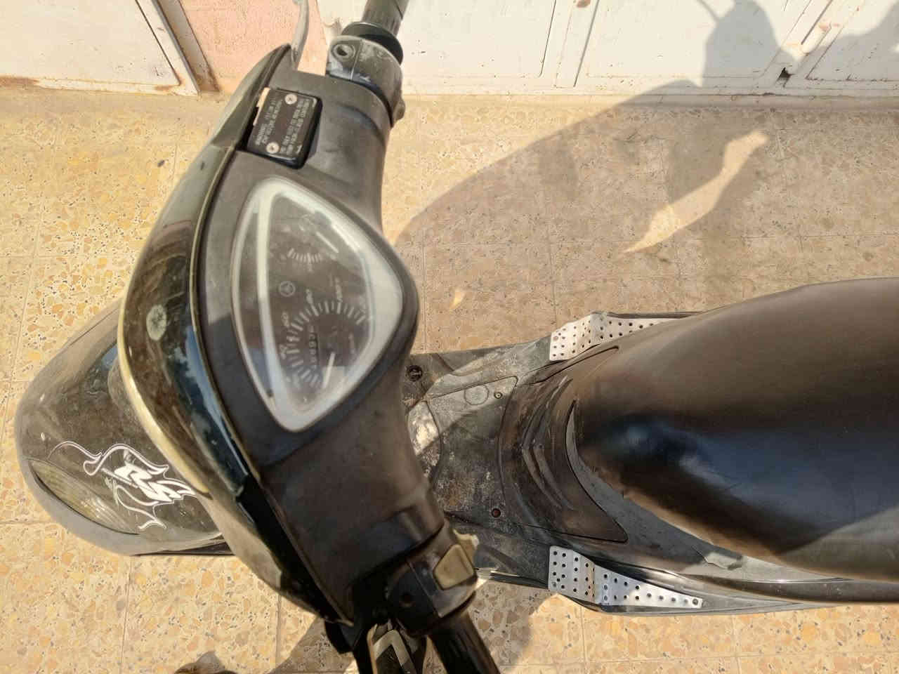 سلام عليكم دراجة ماكس عدلة دراجة بلادية مال رمبة كلشي شغال كهربائيات مكينة بلادية ماملعوب بيه شرط الفحص المكان بغداد المحمودية رقم ***********موجود ماسنجر السعر 650اوبيهة مجال حك الجية
