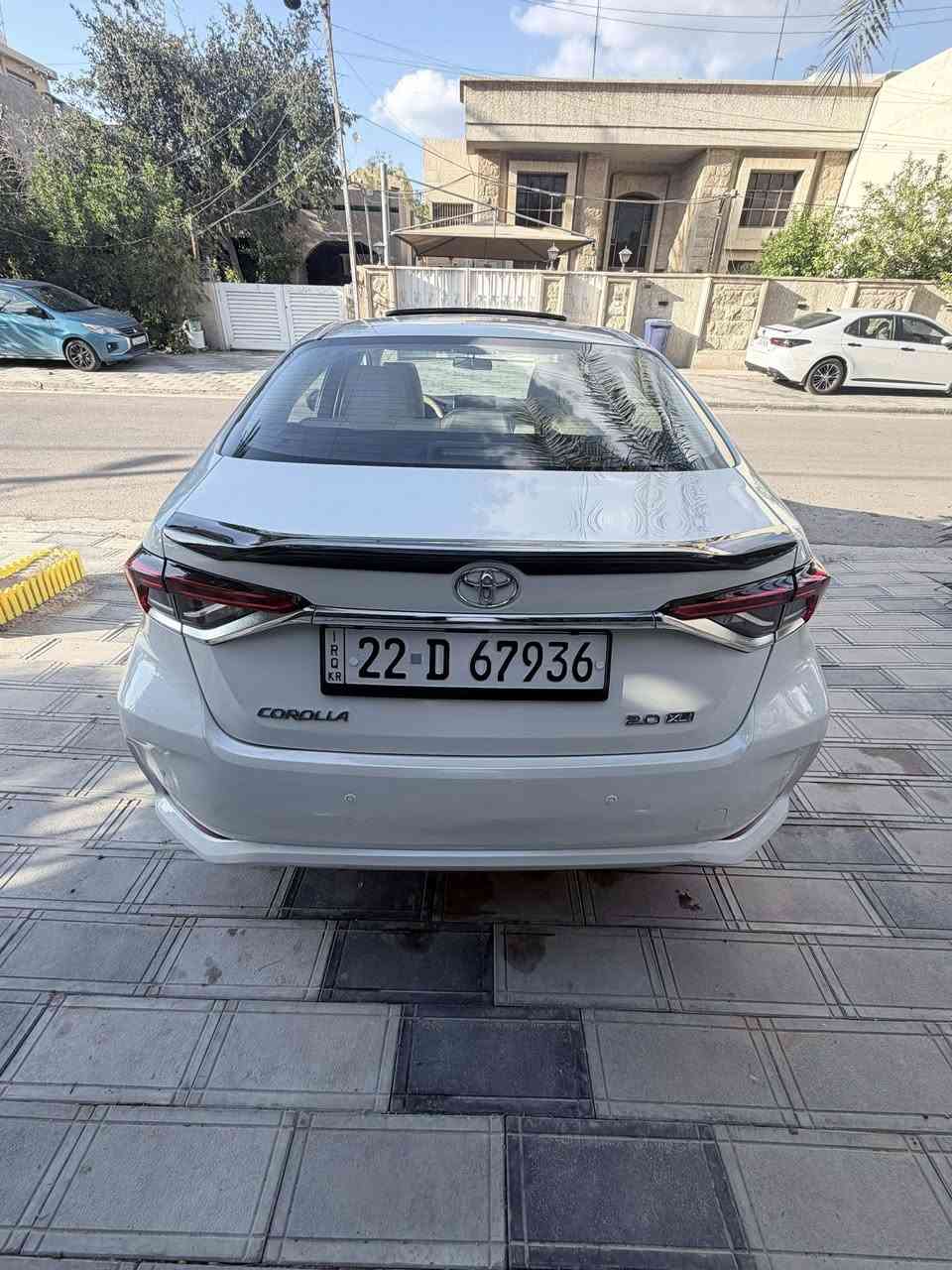 كورولا 2020 بانزين اصلي ياباني خليجي فطيم فول فتحه مكينه ٢٠٠٠ داخل جلد بيها شبر بارد بالبنيد مبين السعر ١٥٧٠٠ وبيها مجال قليل للاتصال *********** مكان السياره الاعظميه
