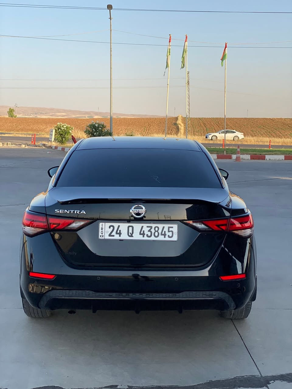 سعر 118 ورقة
Nissan Sentra S2023 
نيسان سنترا اس ٢٠٢٣
رقم جاهز بدون مصرف
تحويل و غرامة شرط
بابين و جملغ صبغ و شبر بنيد  بدون دواخل 
ارباك استيرن و بردة سستم 
ماشية ٢٠ الف ميل
رقم شاصي3N1AB8BV9PY273527

مواصفات S 🎖️
بصمة و رادار امامي خلفي جانبي، حساس امامي جانبي خلفي، شاشة و كاميرة و بعد بيها مواصفات ...

كير محرك تبريد 💯
حجر و راديتر و رادارات بلادية شركة 💯

سعر 🔥 118 و مجال جداً بسيط
الاستسفار واتساب و كورك 
***********
