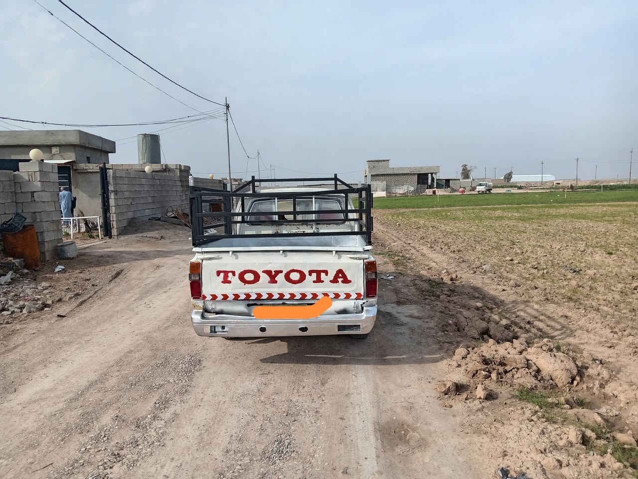 السلام عليكم
سياره بيكم موديل 1982
رقم كركوك سنويه نافذه 2020
شرط التحويل والوكاله
العنوان كركوك قضاء الحويجه
السعر 25 او بيها مجال
الاستفسار الاتصال على الرقم
***********
