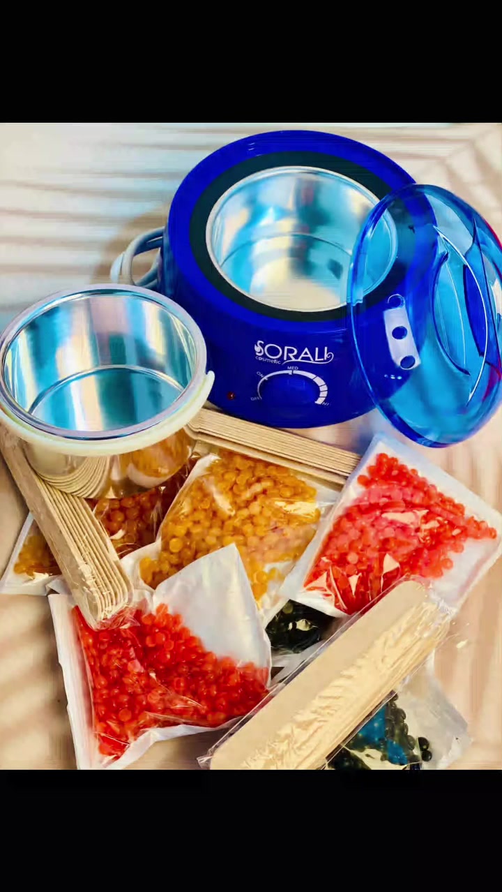 🔥 جهاز إزالة الشعر بالشمع من Sorali 🔥

💖 الحل الأسهل لإزالة الشعر من البيت وبنتيجة صالونات 💖
🌸 المميزات:
✨ يذوب الشمع بسرعة وعلى الكهرباء 🔌
✨ مناسب لكل مناطق الجسم (يدين، رجلين، منطقة حساسة)
✨ يقلل نمو الشعر مع الاستخدام المستمر
✨ يترك البشرة ناعمة ونظيفة بدون جروح
✨ سهل الاستخدام وآمن 💯

📦 محتويات البكج:
✔️ جهاز تسخين الشمع
✔️ ٦ أكياس شمع حبيبات بألوان مختلفة 🌈
✔️ عواد خشب عدد 30 قطعة
✔️ كارتون أصلي
💖 مناسب للاستخدام الشخصي أو شغل البيوتي 
توصيله مجاني كافه محافظات العراق 
العدد محدود #ااجميع


**إذا كنت صاحب هذا الإعلان وتريد حذفه لأي سبب، رجاءا أرسل رسالة إلى الدعم الفني**