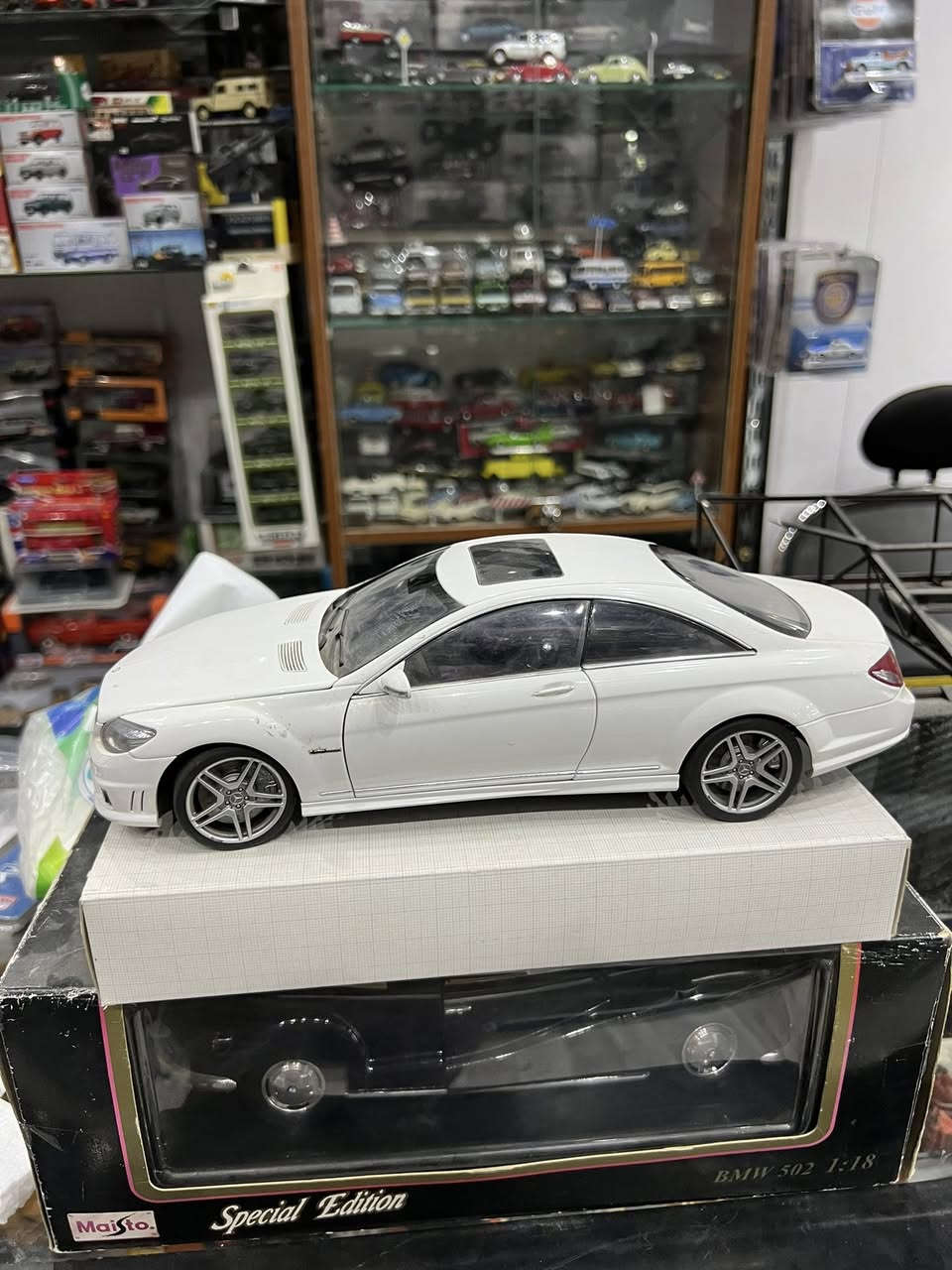 من الغالمية اوتو أرت حجم 1/18


**إذا كنت صاحب هذا الإعلان وتريد حذفه لأي سبب، رجاءا أرسل رسالة إلى الدعم الفني**