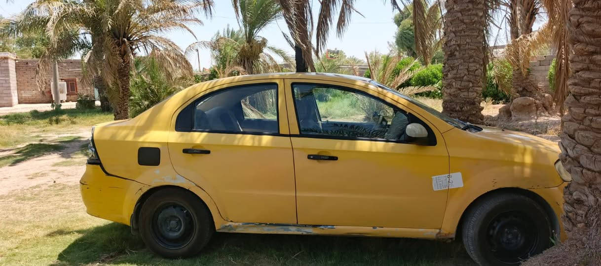 السلام عليكم 
افيو موديل 11 خليجي /مشروع وطني 
سنويه للـ 29 بأسمنا 
محرك مفتوح مو مسكر شاده جديد
رقم ميسان 
محرك گير مكفولات ، تخم تاير ، تبريد منظومه كامله مكلفتني 500 الف الله شاهد
حداديه زينه بس المشط بي شويه نضح وما مچيكه
كشر گدامك يحتاجلها صبغه بيها جراد ورشات بأماكن معينه الگشر تجي وتشوفه ، يحتاجلها ترتيبات عامه 
السعر المطلوب 42 وبيها مجال 
مكاني كوت/ حي الحكيم ، رقمي *********** دهل اوران, واسط
