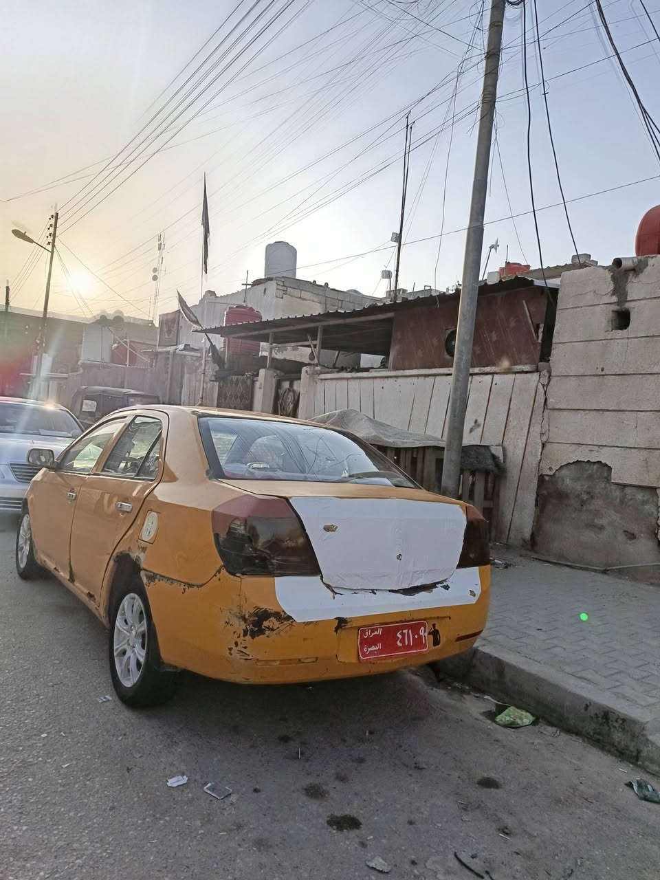 جيلي ام كي 2012  سياره حلوه محرك كورله  وكير عادي سنويه حمره راعيه موجود سياره وين ميعجبك اطلع بيه 
سعر 11ورقه بيها مجال بصيط مكاني بصره 
لاستفسار   ***********
