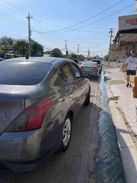 Nissan versa 2016 
 _____
رةنگ نفطي امريكي مةكينة 16  سيارة 3 قطعة تيدانة  سينگي و دةرگةهي سايقيي بس كلير ڤيكةتي نة صبغة و نة زةربةية 
___
سيارة يكجار بي عةيبة جاهزة سارة پاقژة مالي اختصدي ئة 
__
تحويل وةكالةت ب شةرت 
گيرو مةكينة شةرت جديد 
سيارة جاهزة ج عةيب لي نينن 
سيارة مواصفات عادي 
سعر 89$   
📞0750 0089885 
📞0750 7364260 دهوك
