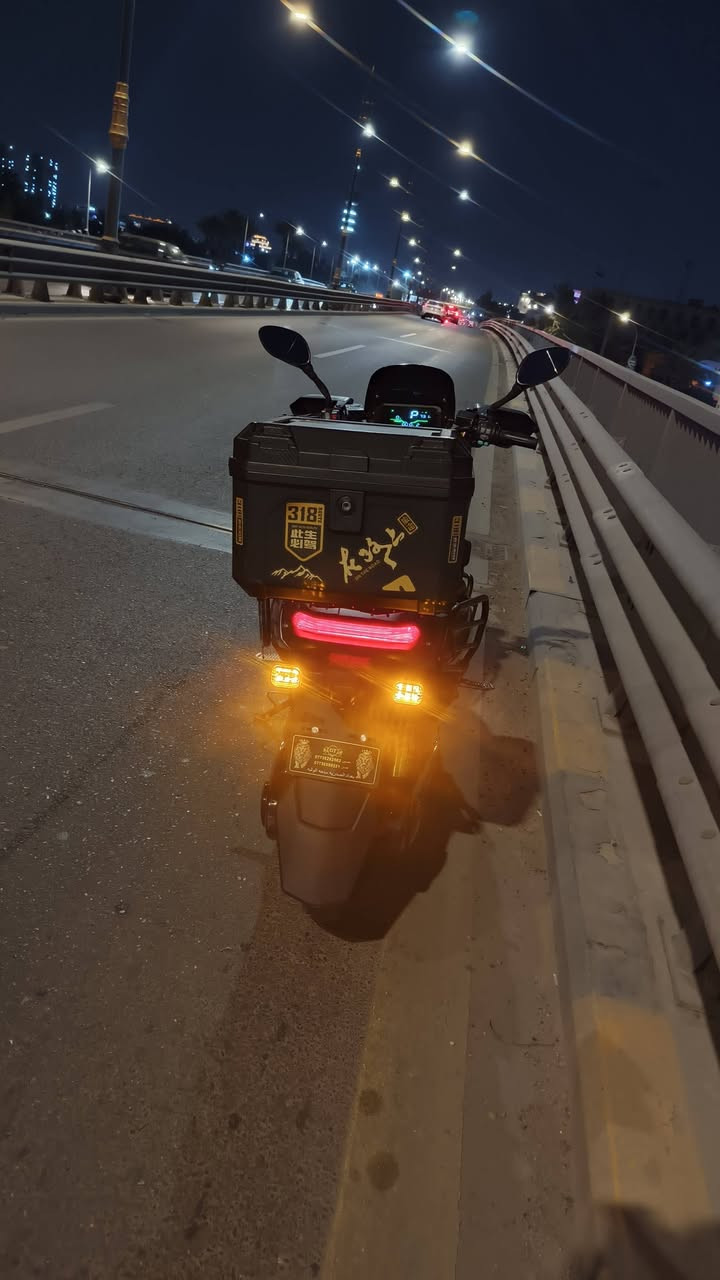 سلام عليكم عندي دراجة اباجي فول مواصفات 6بطاريات كبار مستعمله قليل بس 3 اشهر بعده جديده بيه نظام باركP ونظام رجوع للخلفR لايت عالي ناصي رماش تمشيك بل شحنه الوحده 100كيلو متر بل شحنه الوحده   عنواني بغداد حي العامل والسعر 1200 وبيه مجال بسيط ***********
