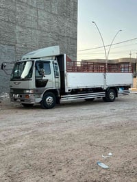 هينوو لبيع موديل ٩٣ رقم بغداد طول بدي سته وربع محرم سبعين عادي تبريد ش...