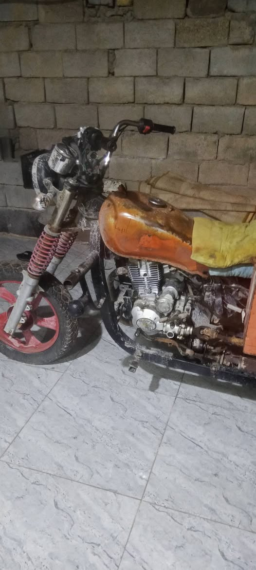 ستوته لالبيع محرك جديد شاصي جديد كهربائيات جديده بس بدي تعبان اوراق 850اوبيه مجال قليل ***********
