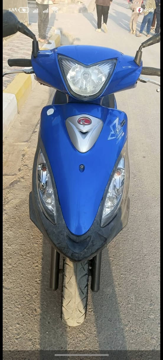 السلام عليكم دراجه للبيع كامكو لمبه كفاله عامه كل شيء شغال الموديل 14 الشراي بخير وتدلل مكان شطره السعر 800 نبيها مجال ثاني تبديل الدهن لها وهذا رقمي***********
