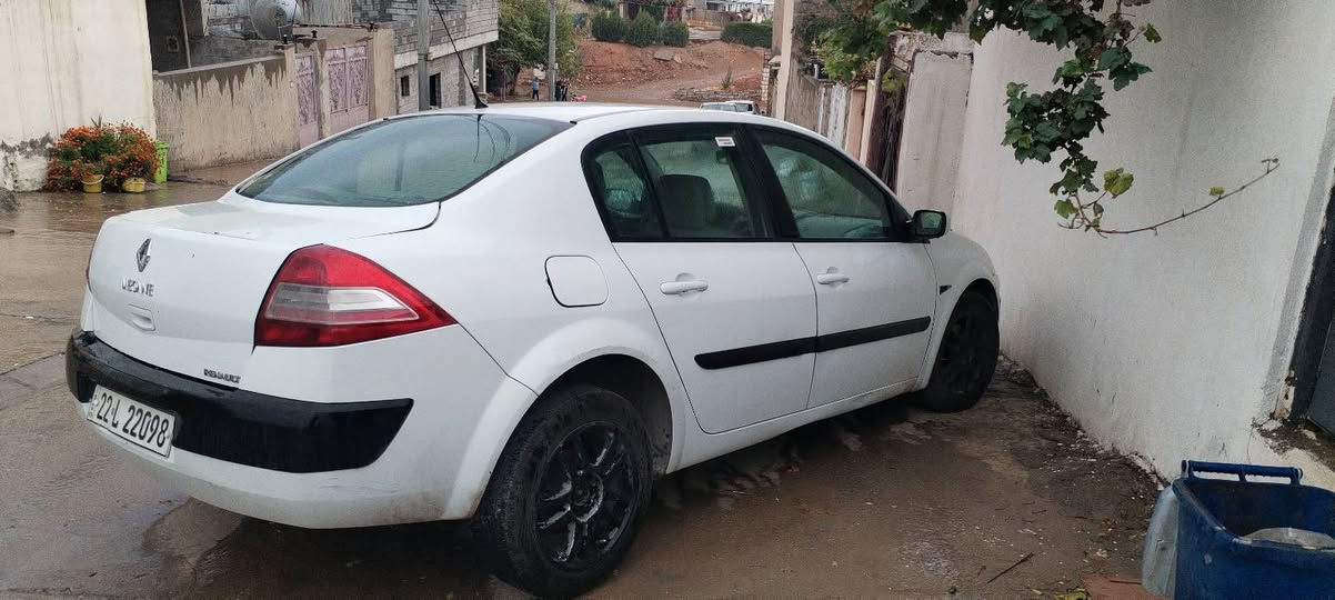 ڕینۆ مێغان 2013 سەنەوی هەتا 2027 نوێیە توندو تۆڵە گێڕو و مەکینەی بەشەرت تەبرید ساردوگەرم بەشەرت چوار تایەی نوێ گێڕ تۆماتیک بێ سبوغە تەنها یەک چامڵغی پەمپە 
*********** كويسينجاك, أربيل
