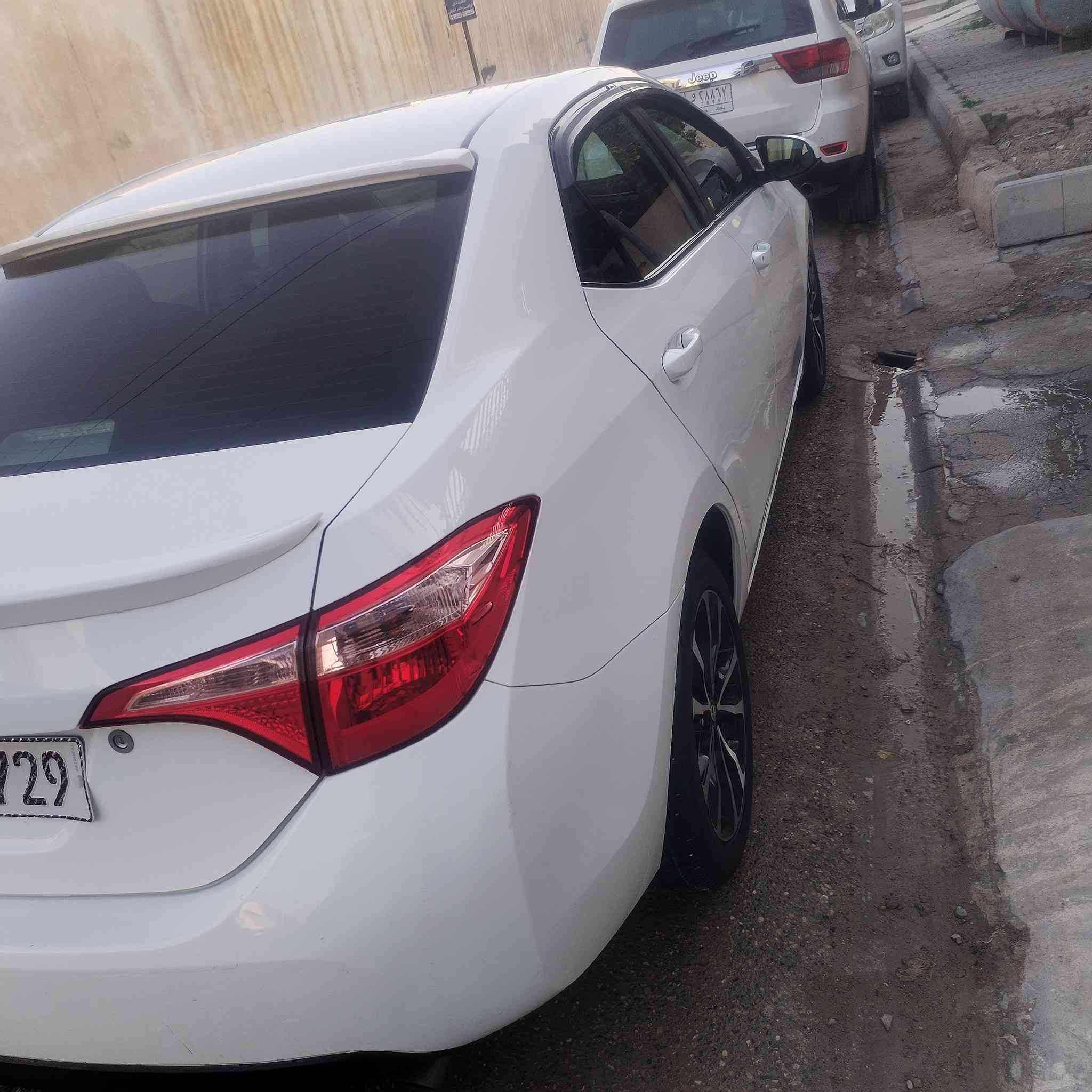 كورلا موديل8 201وارد امريكي ضررها بنيد فقط وبيها كلير جاملغات من امريكا سنويه جديده رقم جديد ماشيه100السعر 138بيها مجال العنوان ديالى بعقوبه رقم *********** او ***********
