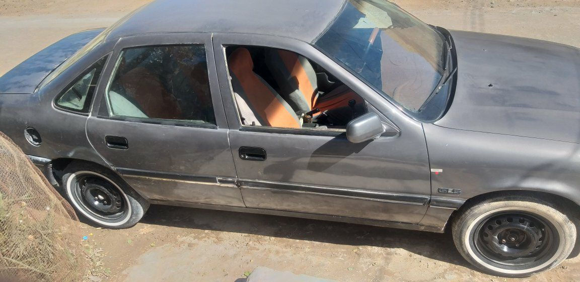 للبيع  ***********   مكانه  ومالكه نجف  ب ٢٥  وبيه مجال
